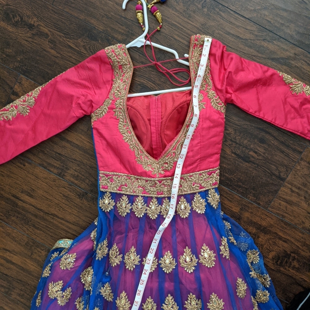 Gorgeous Indian bridal indo-western dress-like new - Picture 6 of 13